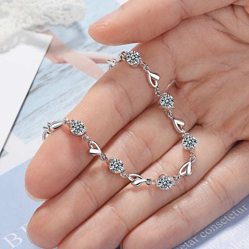 YANHUI New Delicate Genuine Tibetan Silver Zircon Love Heart Shaped Bracelets for Women Valentines Gift Wedding Jewelry SL113